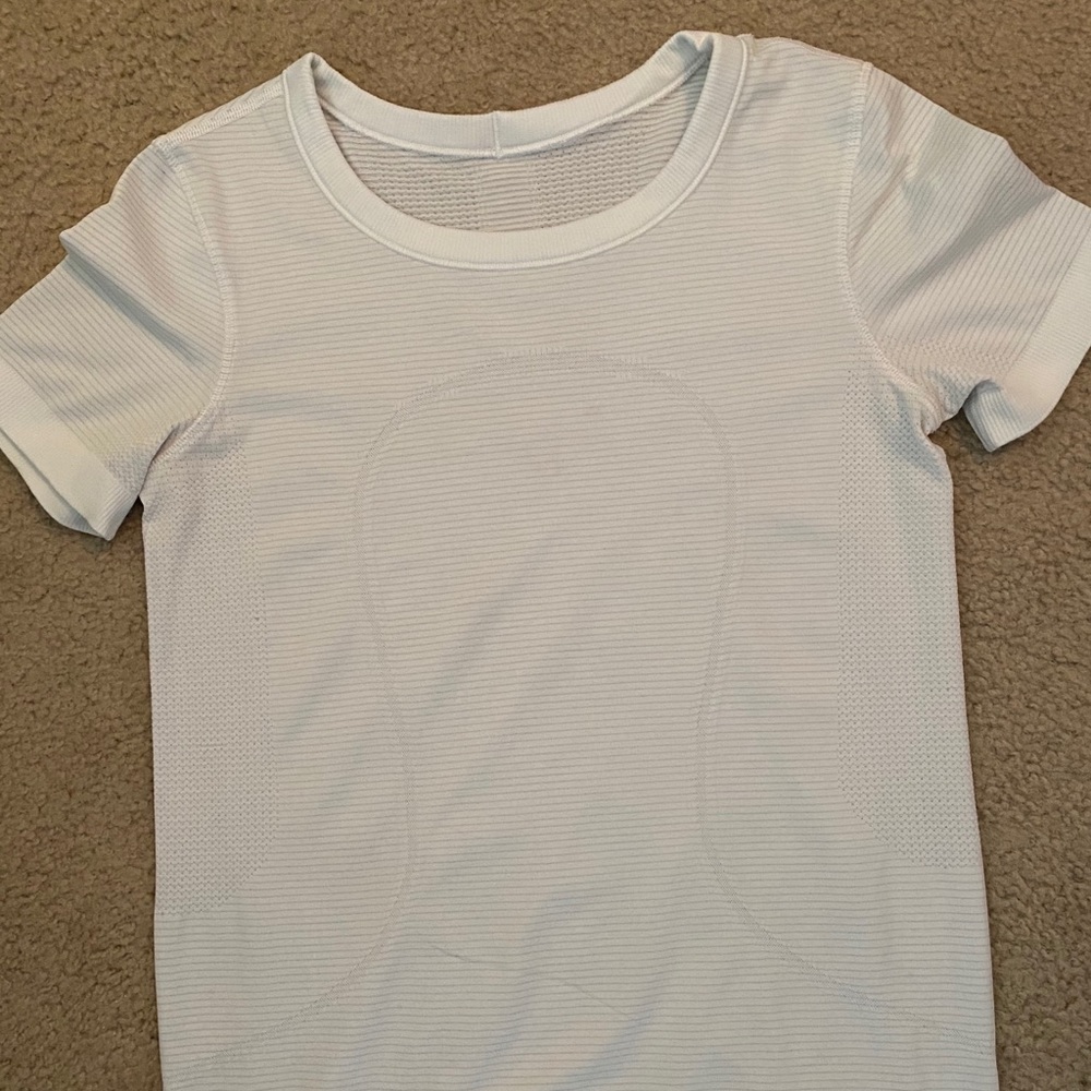 White swiftly relaxed short sleeve lulu lemon